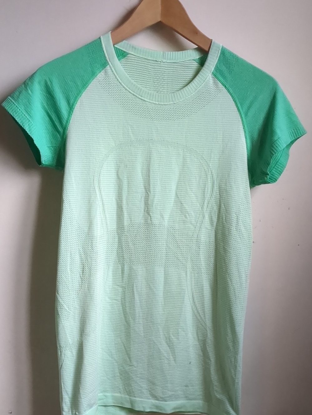 Lululemon Swiftly Tech Short Sleeve Shirt 8